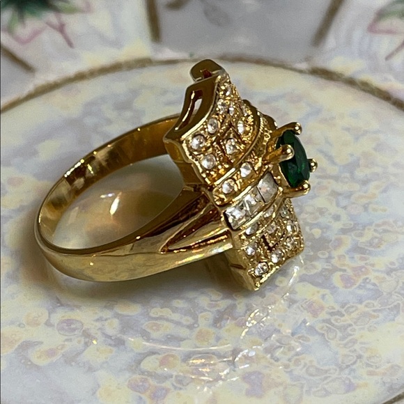 Nadri Art Deco 18K Gold Plated CZ & Emerald Statement Ring - Picture 4 of 5